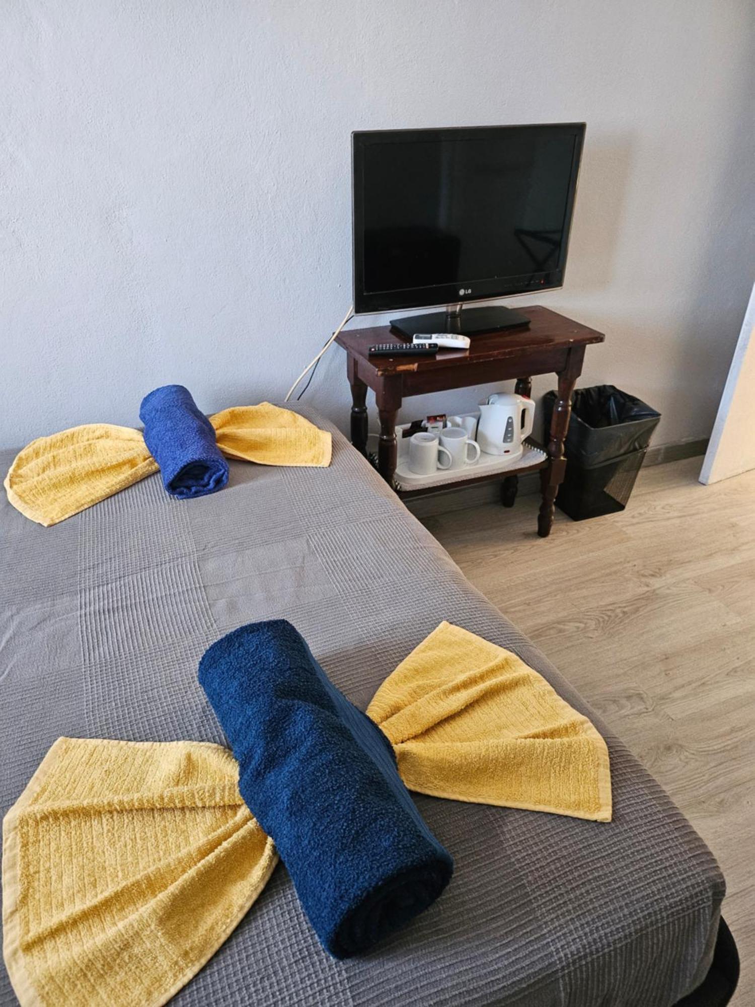 Casa Ramos Oura Strip *